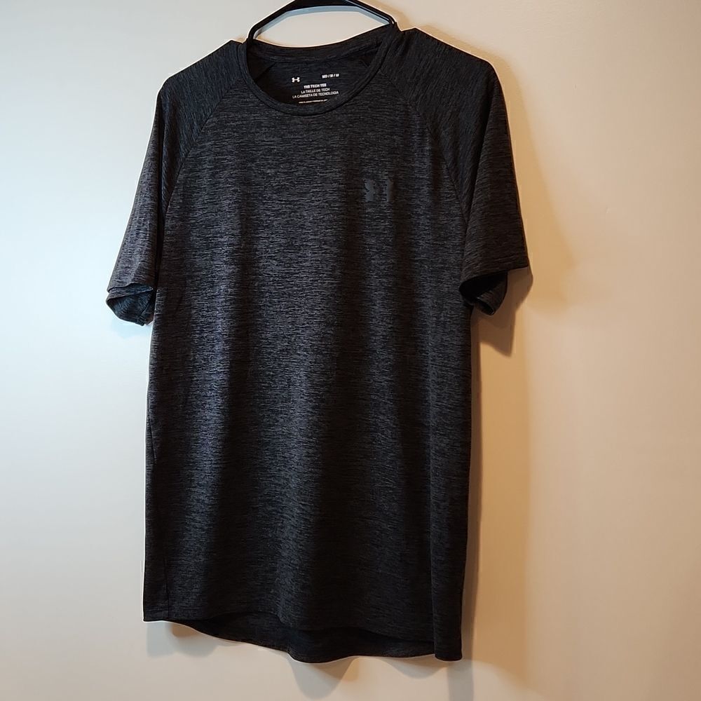 Under Armour The Tech Tee Women's T Shirt Size MD/M/M Charcoal Gray VERY NICE!! - Picture 3 of 7